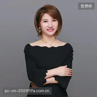 卢骁梦